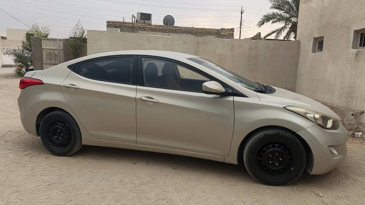 ٢٠١٣ • مكينة ١٦٠٠ • نجف/كوفة