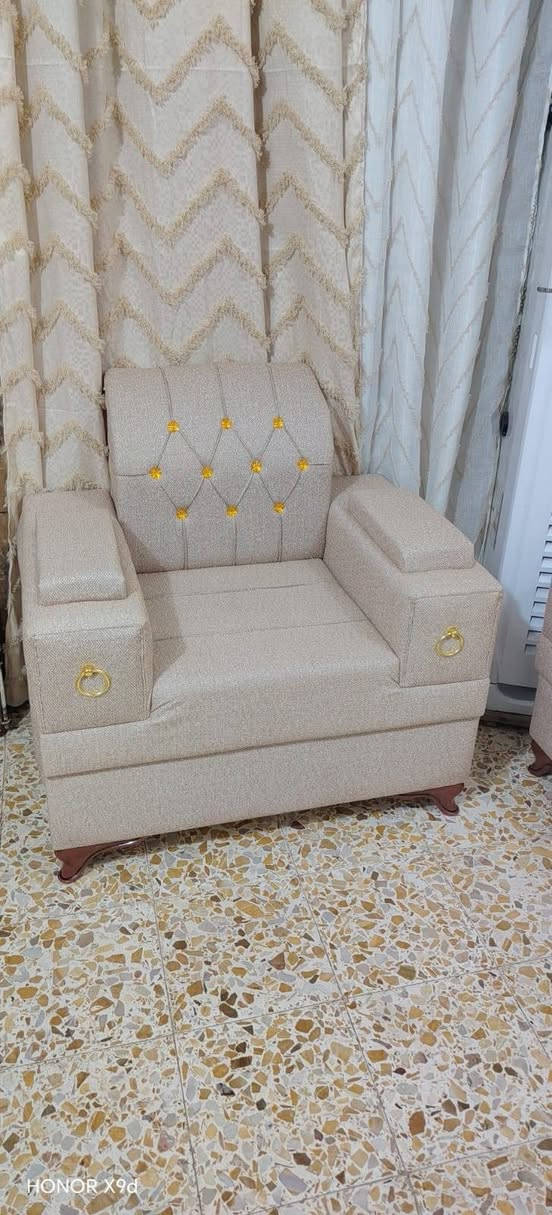 #ياالله
تم اكمال ديوان لاحد زبائننا حسب الموديل المختاره الزبون
مع الضمان 10 سنوات
نشتغل جميع انواع الموديلات والتصاميم
العنوان / كوت فلاحيه
شارع 30
الرقم / ***********
واتساب/ ***********
