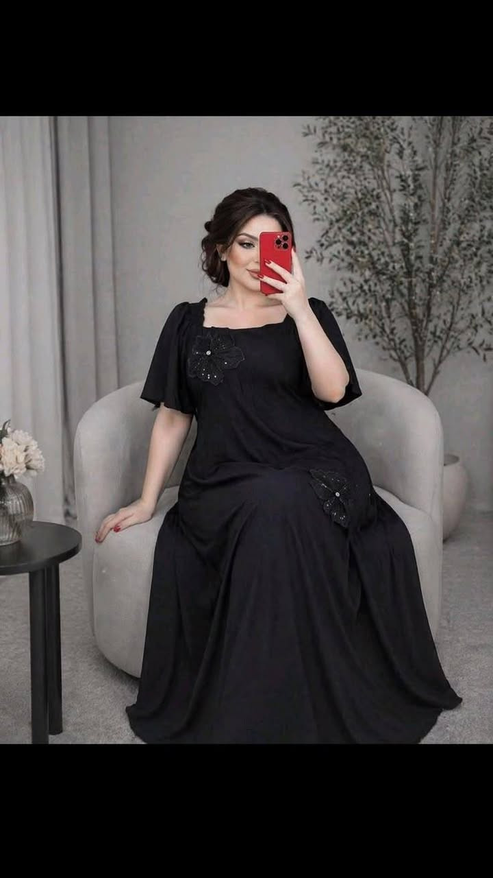 يالله عروض هل اسبوع 3دشاديش، 25لف 
 جميع القياسات متوفره الحجز خاص توصيل متوفر

نص مكتوب في الصور:
- خياطه ام نرجس
- خياطة ضحى
- 372
- لم يعجبني
- أفكار خياطة
- خياطة ال رحمة ✨
- ***********
- خياطة ال رحمة ***********