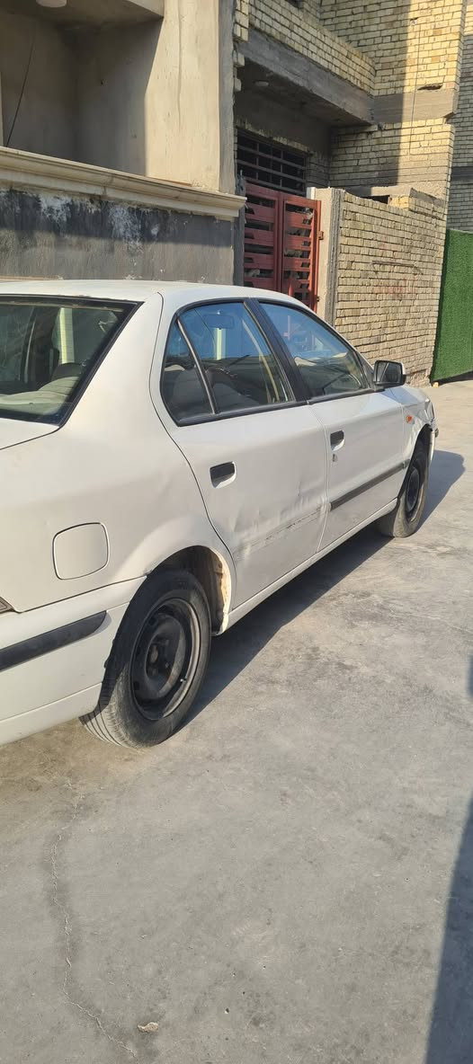 سمند موديل ٢٠١٠ بغداد للبيع كير جيد مكينه بيه تبخير ضربة بالباب الخلفي هزة جديدة  السعر المطلوب ٣٨ وبيه مجال للاتصال ***********
