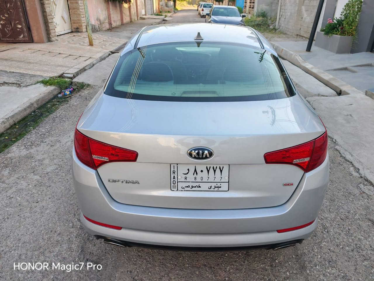 ✨ وصلت حديثاً إلى مكتب رهف 
خلينا نقدم لكم عرضنا المميز لهذا اليوم! 🚘💨
📋 تفاصيل السيارة:
🔹 السيار 🚗اوبتما
🔹 الموديل: 2013
🔹 الوارد: امريكي
🔹 ناقل ⚙️شرط
🔹 المحرك:   2400. GDl                                🛠✅ عداد المسافه 117 سيارا مال بيت نضافه فول 
🔹 الرقم: نينوه شرط تحويل 
🔹 الضرر ( امريكه جاملغ اليسار سكن  فقط وبيها  كم شضيا صغار مصلحا ومقلمه 
💸 السعر.   120 وبيها مجال  
📍 موقعنا:
الموصل - حي الزنجلي - قرب مول دريم 📍🏢
⏰ أوقات العمل:
من الساعة 09:00 صباحاً وحتى 10:00 مساءً 🕘🌙
📞 للتواصل والاستفسار:
يسعدنا استقبال اتصالاتكم المباشرة خلال ساعات العمل:
📲 ***********
📲 ***********
🌟 مكتب رهف.. اختياركم الأمثل لسيارة العمر! 🌟

نص مكتوب في الصور:
- HONOR Magic7 Pro