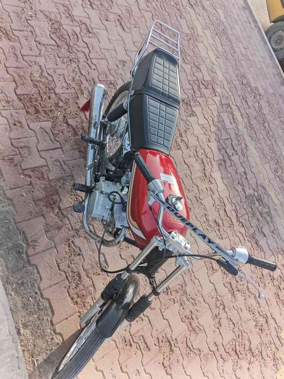 دراجه البيع مكفوله تجي تشوفه و ماعدي خاص عدي بس. وتساب *********** رقمي و السعر ٥٥٠ قفل

