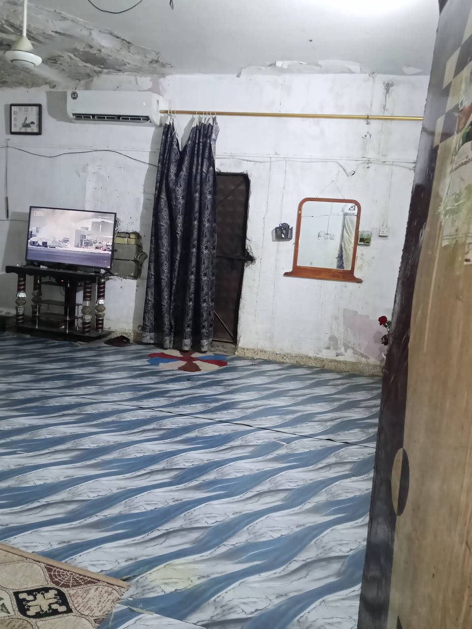 بلمعقل • ٥٠م • ٣غرف
