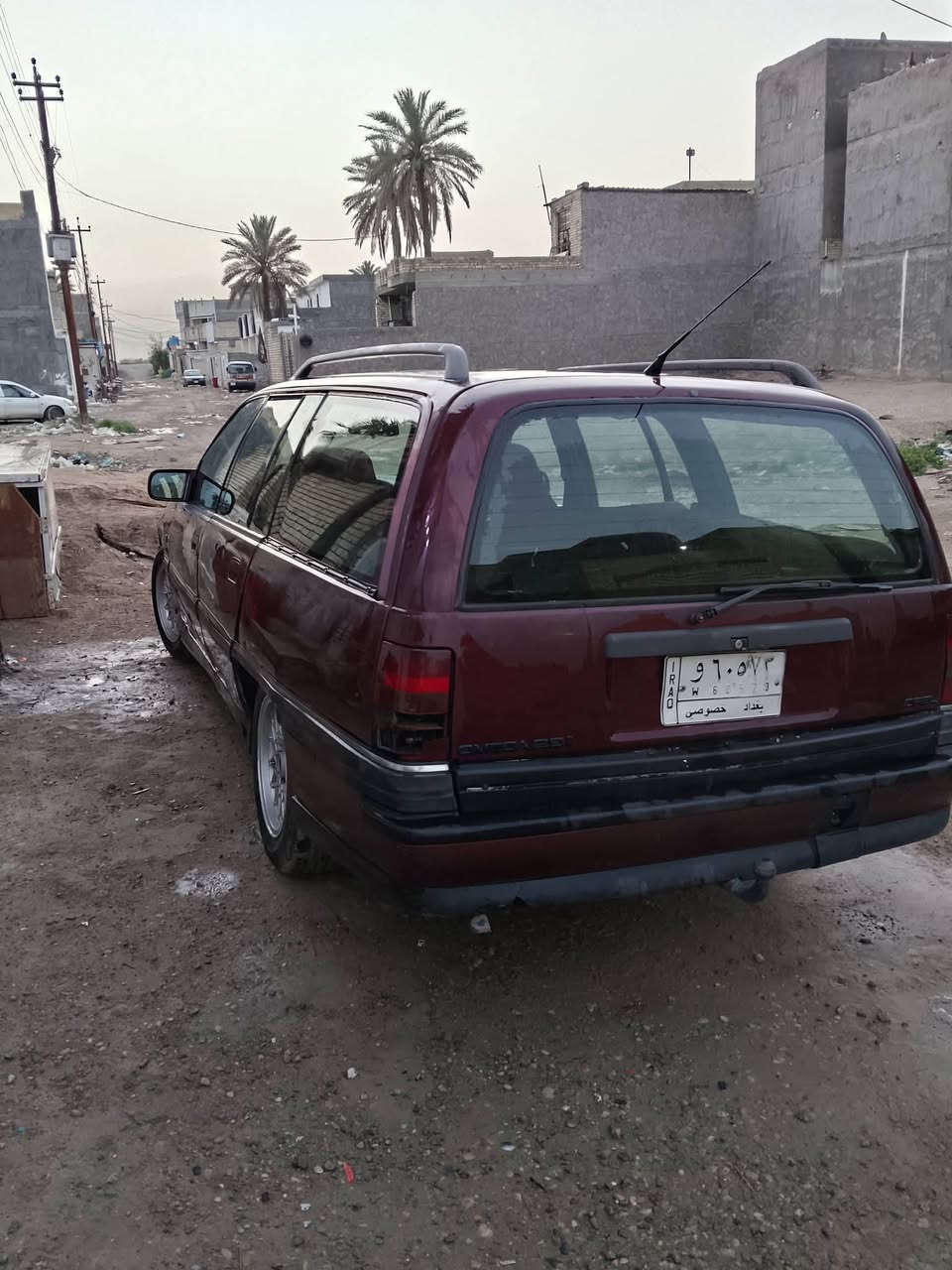 ياالله مرخصت الادمن المحترم عندي سياره للبيع اوبل استيشن موديل 91 بغداد الماني بسمي سنويه 28 سياره يرادلهه رنكات فقط سياره جاهزه المكان بغداد جسر ديالى الكرغوليه رقم الهاتف *********** السعر 23
