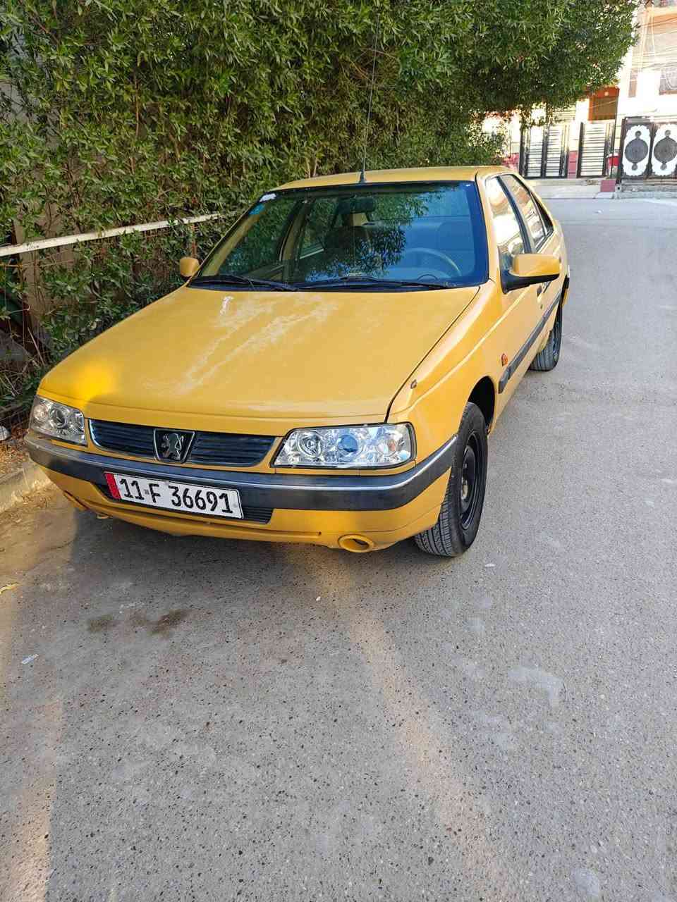 بيجو لاميس • ٢٠١٦ • حالة جيدة
