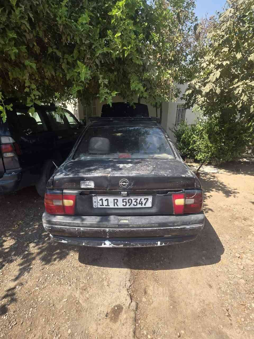 اوبل فكترا 1994 بغداد دولي باسمي للبيع ب 25كير اوتو ومحرك خير من الله حداديه وسط مكانهه بغداد جسر ديالى القديم للاستفسار اتصل على ***********

