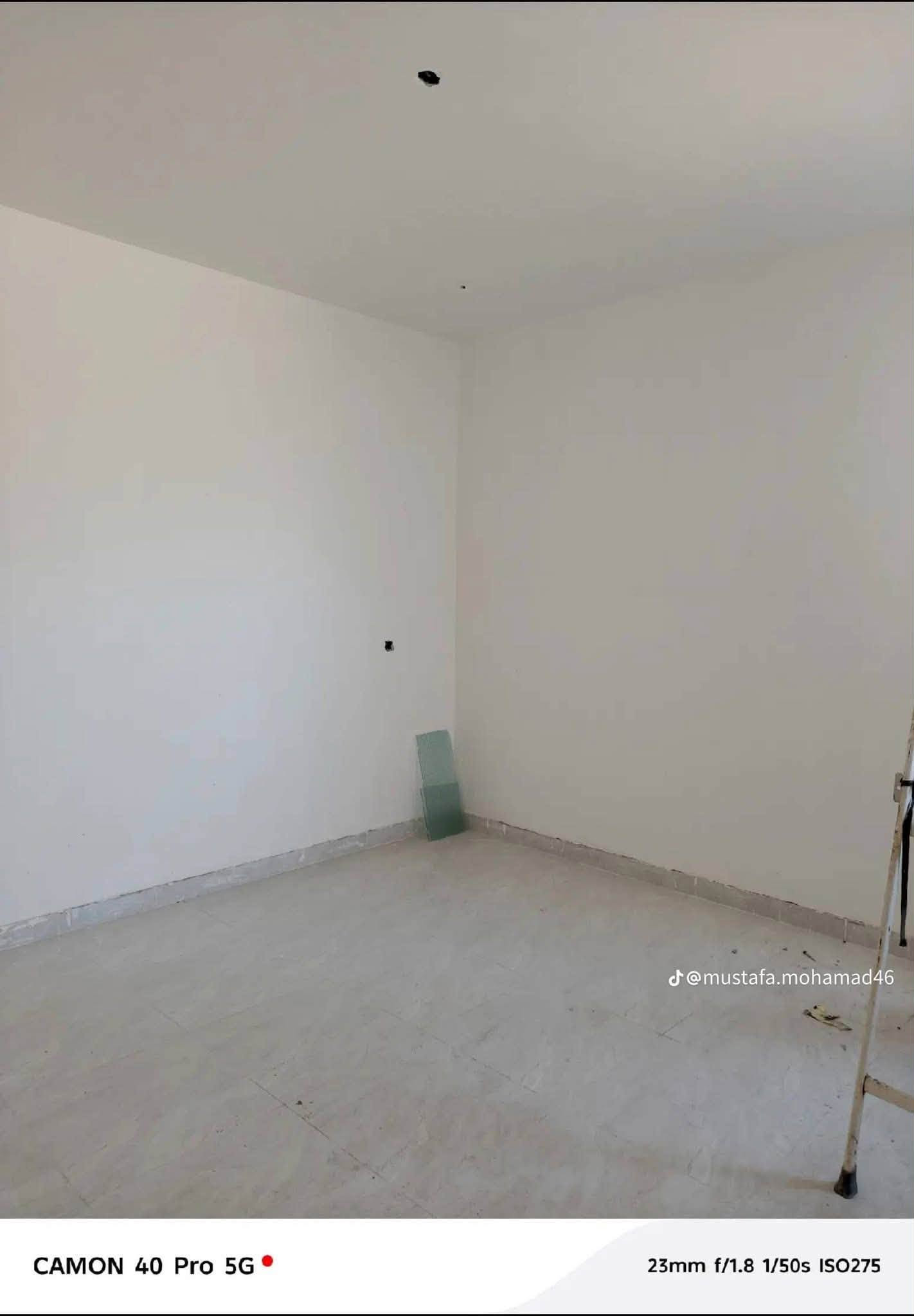 🏠 / للبيع البيت مساحته 100 مربعه طابو زراعي سند 25
              
‎          الواجهيه 10.        والنزال10✅
                   

🧱 (بناء نظيف وحديث  درجه اوله ) 

الطابق الاول/ مطبخ .  . هول .غرفه .وصاله مجمع صحيات داخليه وخارجيه  

🌏 الموقع /محيزم شارع 80 بل فرع لحوم الأخوين  

 للأستفسار أكثر مراجعة مكتب 
شركة المدار للاستثمار والمقاولات العامة للمقاولات العامه والتصاميم الهندسية شارع 80.. قرب اسماك الشجيري مقابل أستدارة   
 ***********متوفر واتساب
***********

نص مكتوب في الصور:
- CAMON 40 Pro 5G 23mm f/1.8 1/359s ISO50 @mustafa.mohamad46
- @mustafa.mohamad46 CAMON 40 Pro 5G 23mm f/1.8 1/50s ISO458
- @mustafa.mohamad46 CAMON 40 Pro 5G 23mm f/1.8 1/151s ISO50
- @mustafa.mohamad46 CAMON 40 Pro 5G 23mm f/1.8 1/232s ISO50
- @mustafa.mohamad46 CAMON 40 Pro 5G 23mm f/1.8 1/165s ISO50
- @mustafa.mohamad46 CAMON 40 Pro 5G 23mm f/1.8 1/100s ISO105
- @mustafa.mohamad46 CAMON 40 Pro 5G 23mm f/1.8 1/50s ISO275
- @mustafa.mohamad46 CAMON 40 Pro 5G 23mm f/1.8 1/100s ISO133