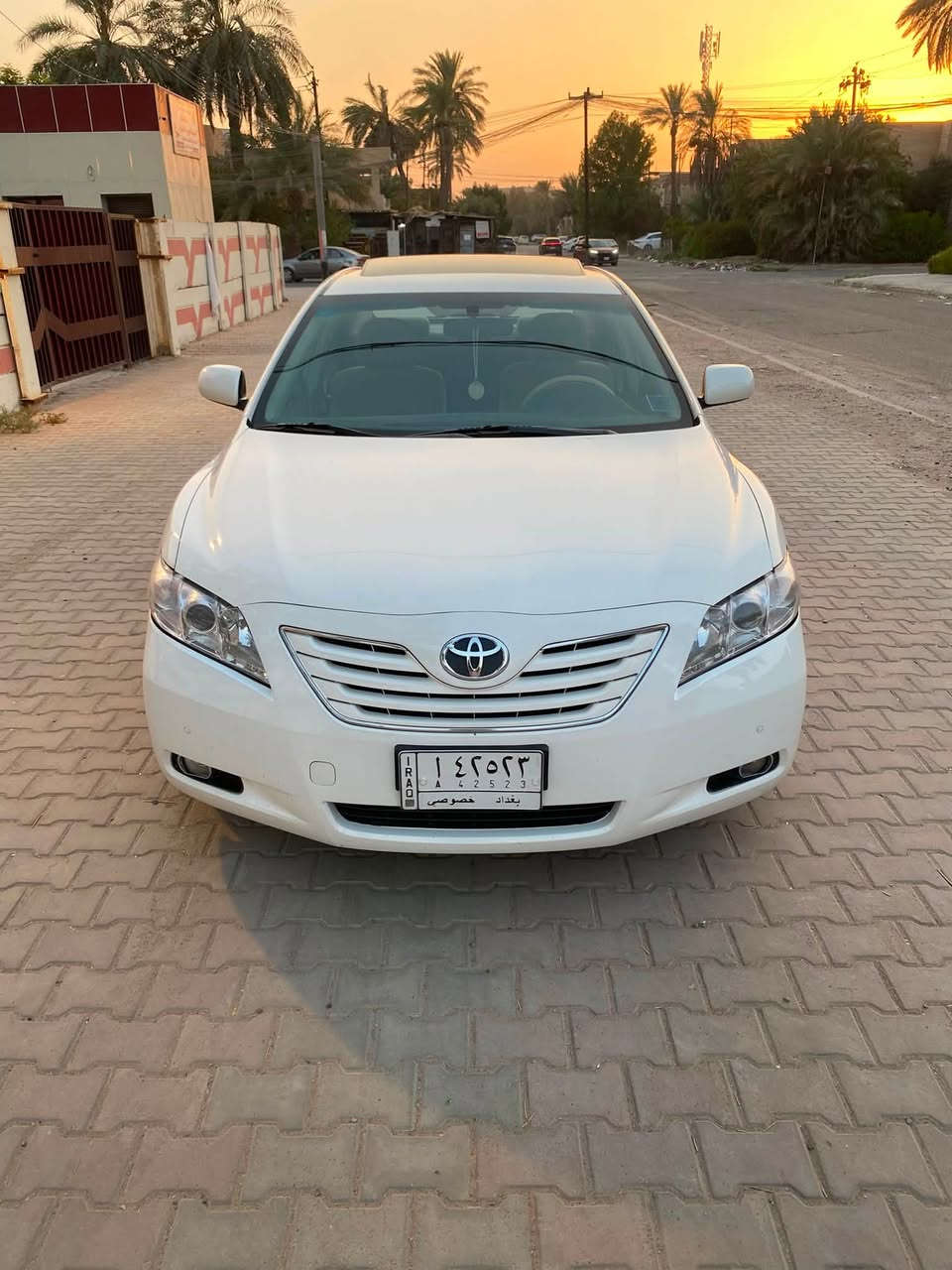 كامري 2008 خليجي
فول مواصفات
برده كهرباء 
كشن كهرباء
بدون صبغ السياره
سعر 118
***********

