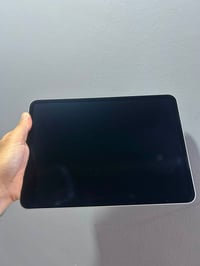 آيباد برو M4 • ٢٥٦ • ١١ انش