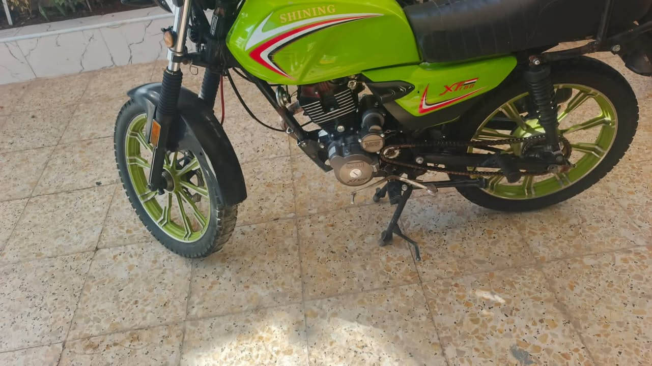 دراجه شايينك 2024 جاهز شلعه معدل محرك بلادي بيه نقوصات بسيطه جدا رايدهة ب 700 بيهة مكاتبه فقط اكفلك سرقه وعشاير مكاني الدوره شارع الكفاءات ***********
