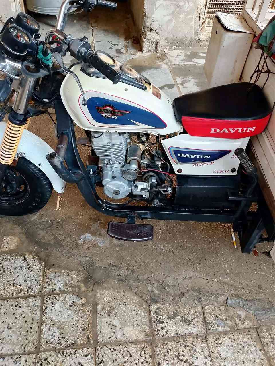 سلام عليكم ستوته اللبيع موديل ١٥ستوته  ما عوزه شي اوراق سعره مليون ميتين بيه مجال ستفسار عله هاذا رقه ***********
