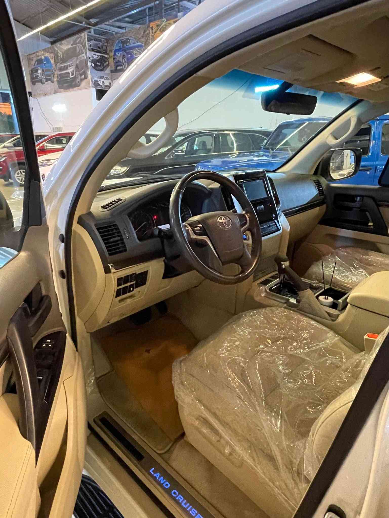 LAND CRUISER 2021 GX

V6 

موبايل : ***********
واتساب : *********** مخمور, أربيل
