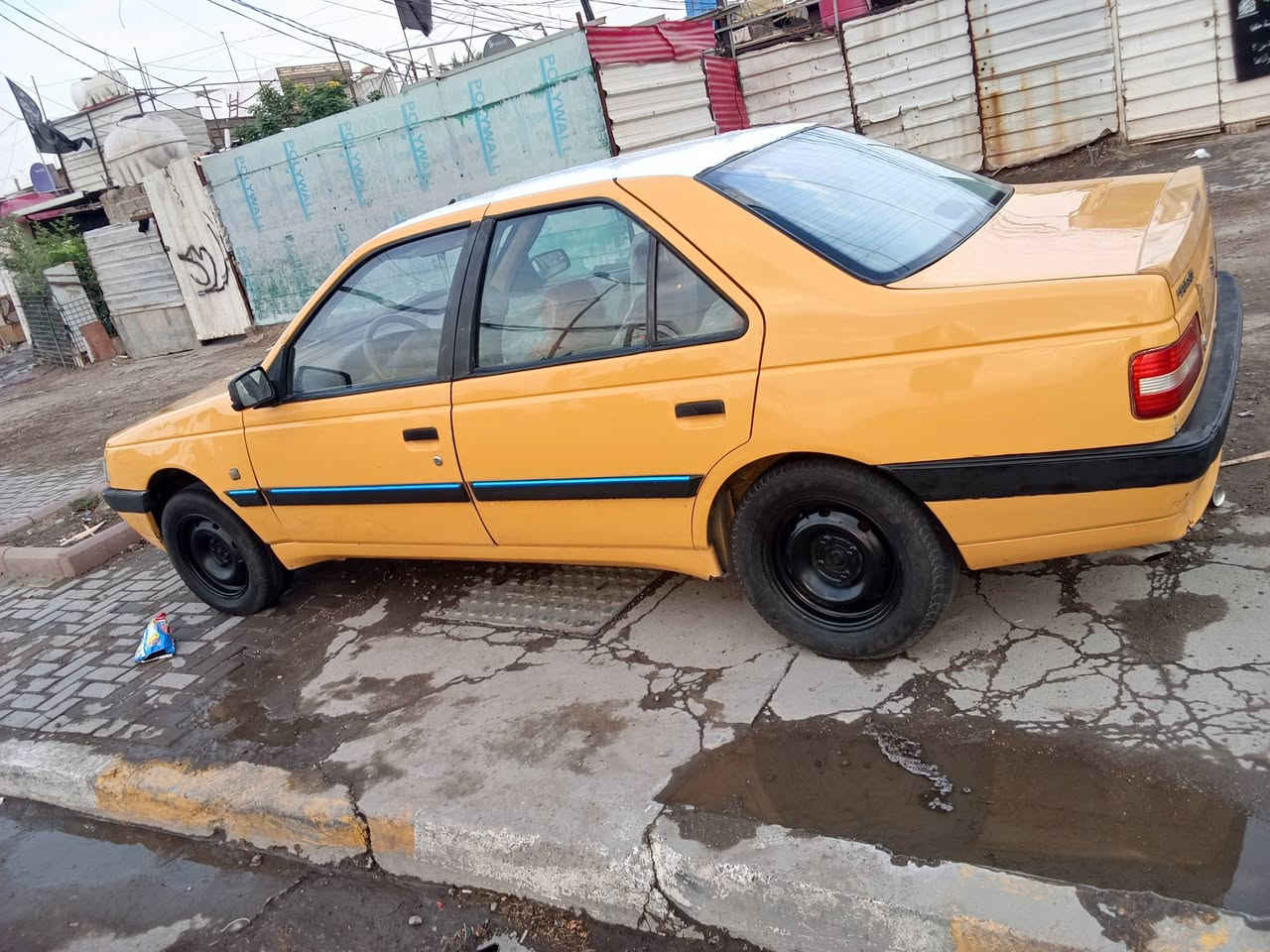 بيجو لميس • ٢٠١٥ • ١٧١٠٠٠