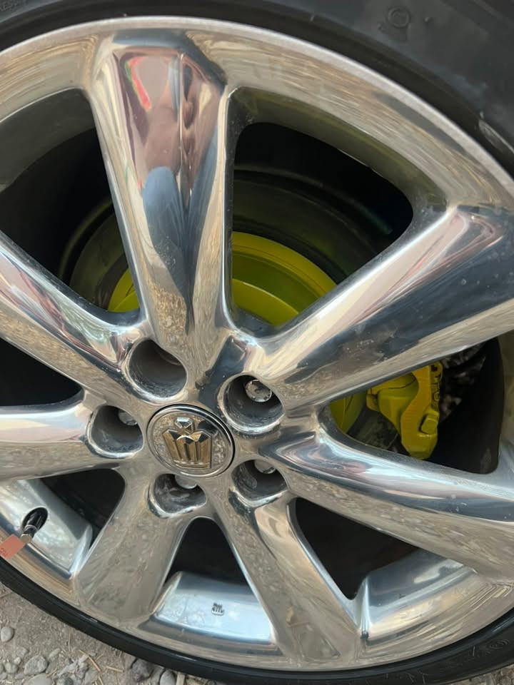 ویل دنگەی ئیستیل بیلادی بۆ گۆڕینەوە بە نەوتی یان ئیستیل کراو  درزو شکاوی نیە بێ عەیبە 
کەلار 
***********
