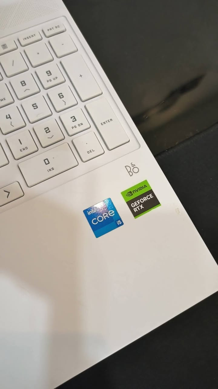 ... .. السلام عليكم ... الجيل ال 12 ماركة hp بلون مميز جدا ابيض... كرت شاشة خارجي منفصل من نيفيدا RTX4050 الخارجي المنفصل 6 كيكا والداخلي 8 كيكا الكلي 14 كيكا ... رام حجم 16 كيكا ... هارد نوع SSD حجم 512 كيكا ... معالج كور اي 5 جيل 12 فئة ) من اقوى فئات المعالجاتH ( شاشة حجم 15.6 .. اللابتوب جديد بمعنى الكلمة ميفرق عن الي بالكارتون بشي وشحنة فوق الممتاز وكارتونتة وغراضة ويا ... ملائم لكل البرامج الهندسية رقمي ***********مكاني بغداد ابو البياع
