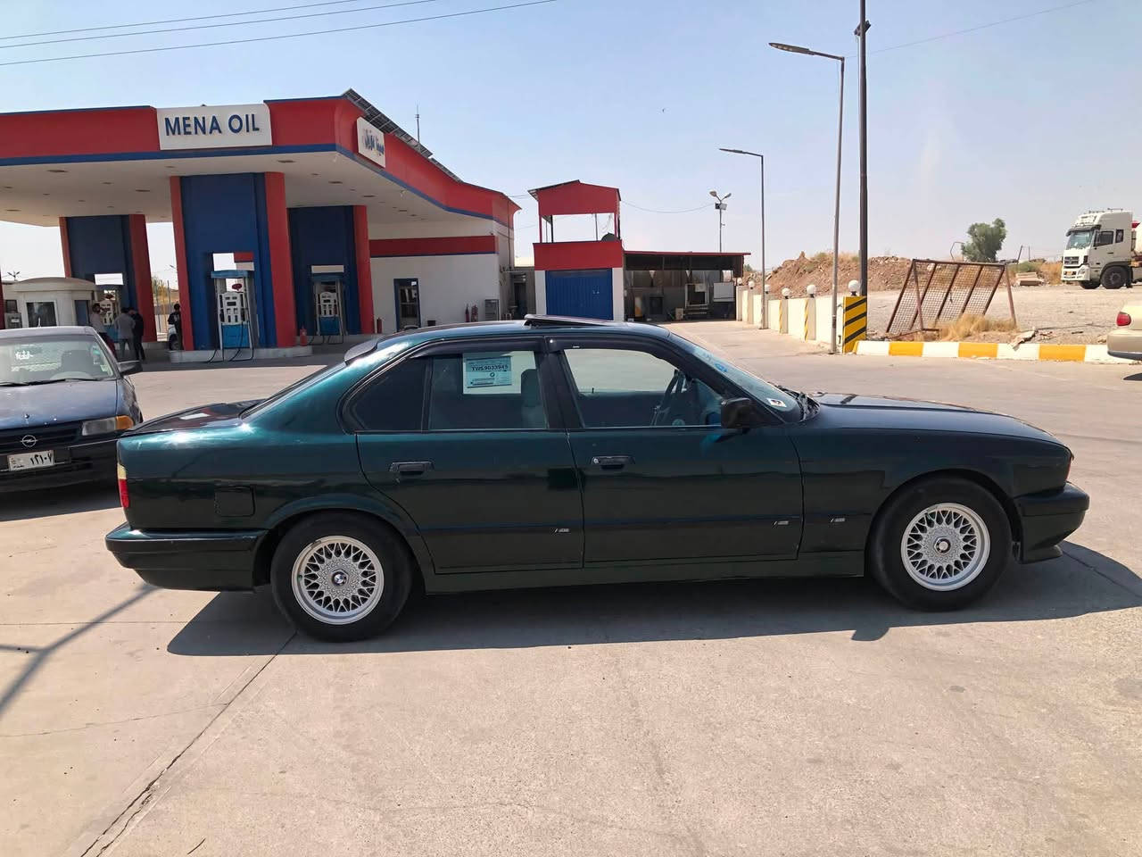 BWM
مۆدل 1991
ارمپلستک سلمای 
سنوی وکلی لگرا
موس براوە بشرت 
***********
