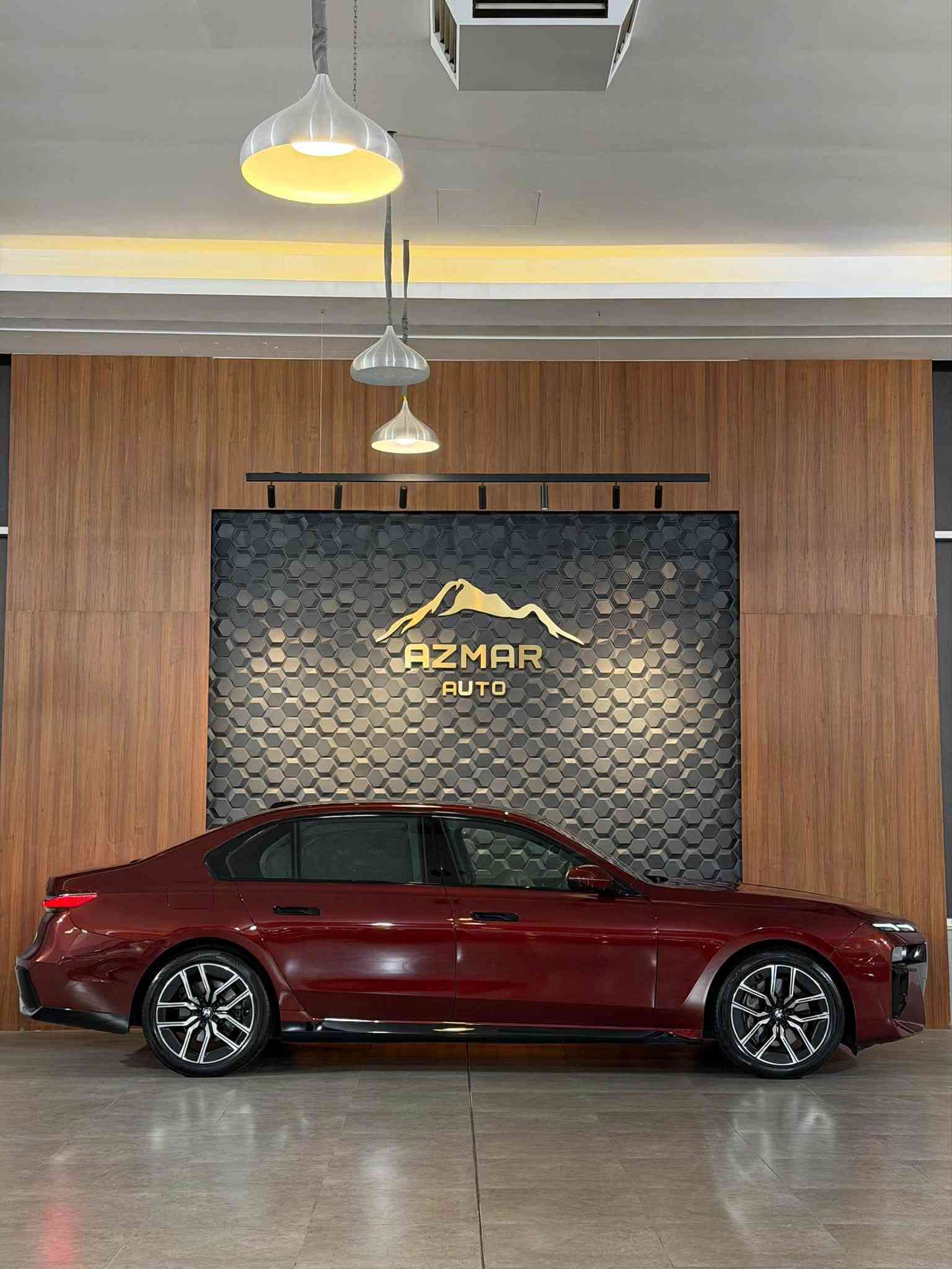 فخر الصناعة الالمانية🇩🇪
BMW 740i (2025)🔥

‎ماشية : 20 الف ✅
لون اكثر من مميز دم الغزال🩸 داخل كريمي

‎مواصفات السيارة فول الفول 

ابواب شفط

بنوراما Sky lounge

جكات

سماعات Bowers & wilkins

داتاشو

ناضور بيها

‎تشغيل عن بعد

رادار امامي و خلفي

اوتو بارك

٤ كامرات

صندوك شفط

انارة كرستالة متعددة الالوان

كشنات جلد 

كشنات تدفئة و تبريد

ستيرن هيتر

كشنات كهربائي

كشنات ميموري

ويالة M بلادية

ستيرن M بلادية

شاشة بالابواب الخلفية(تحكم مواصفات السيارة)

تصاميم (My mode) تبديل الاوضاع

اوتو هولد

تحكمات كامل الستيرن

تغير اشكال الكيج

مواصفاتها متخلص و بعد هواية متنذكر

السعر : 795$ ورقة

للاستفسار : ***********

العنوان : السليمانية المعارض الجديدة شركة ازمر اوتو معرض رقم ٣٤
