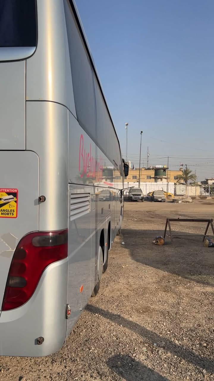 سلام عليكم باص سترة ام السيوف S415صندوكين للبيع تحويل ثاني يوم
مديل 2008مكينة V8كير سطر تبريد ابو لتفاحة 

51نفر رقم ***********
