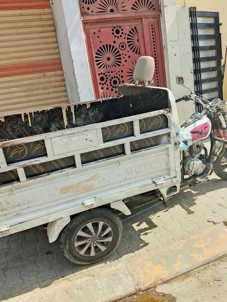 السلام عليكم 
ستوته للبيع 
مديل 16مرقمه 

ملاحظه،.... الستوته ركبتها ملحومه 
سعرها 
مليون ونص 

المكان بعقوبة التحرير 
رقم الهاتف 
***********
