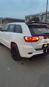 جيب SRT اصل موديل 2014  مكينه 8 / 6400  سياره حادث امريكا بنيد وجاملغ ...