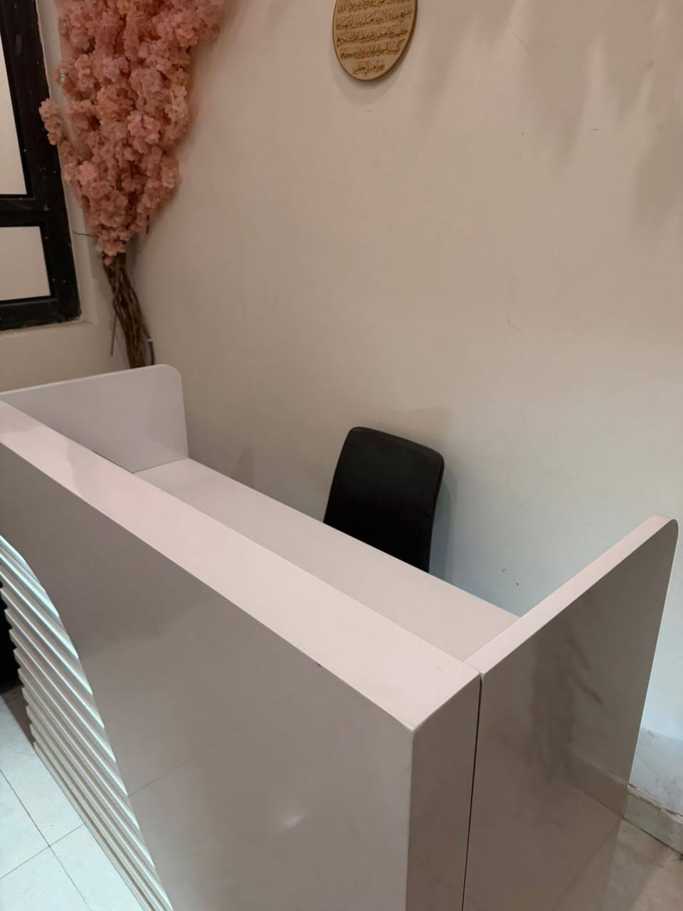 أغراض مركز 
او صالون باانسب الأسعار 
***********

