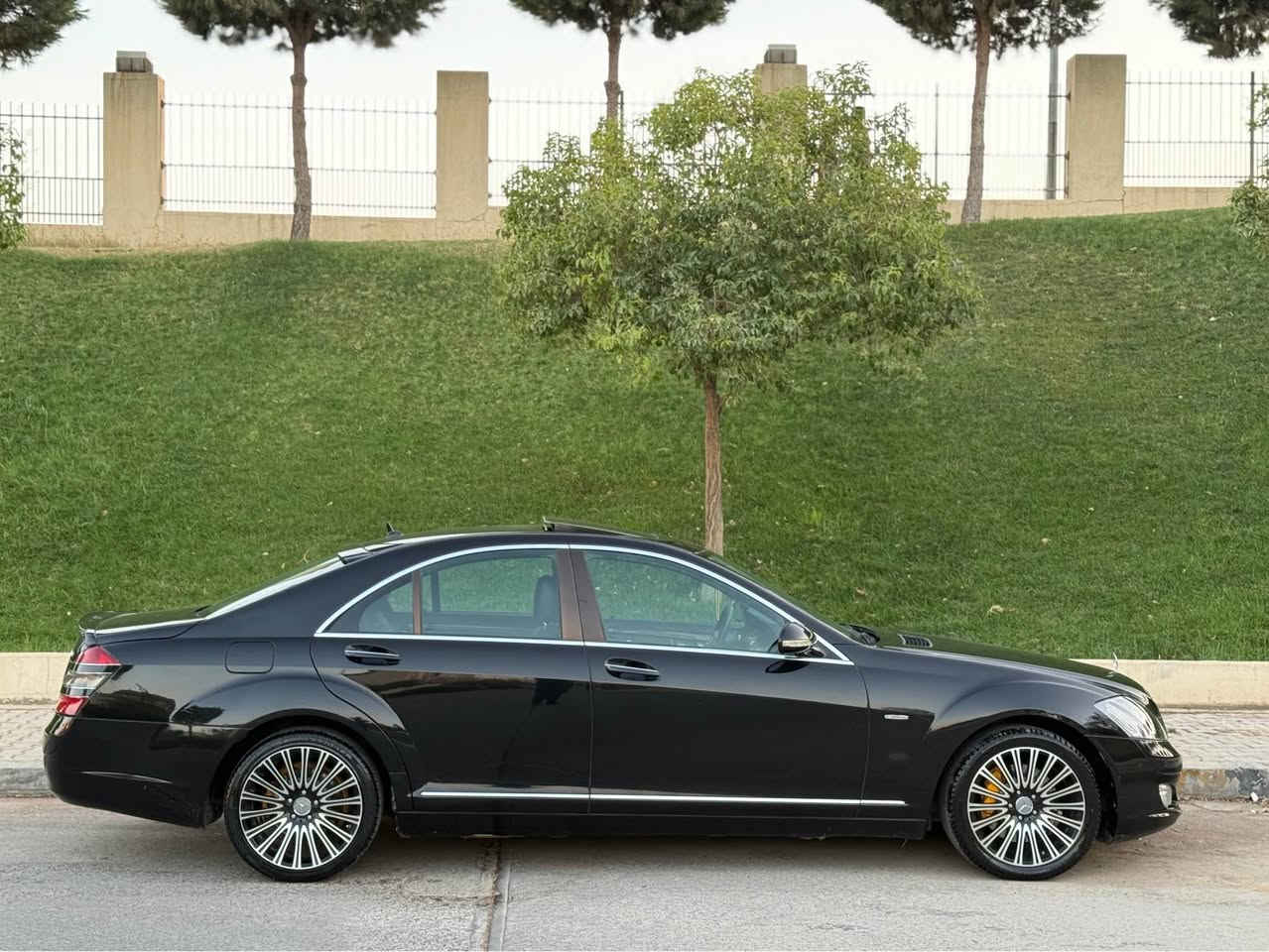 مارسيدس 🛑ساغ ٦. بستون مه كينه مرغوب 
سعر بلاشش💸 ٦٨ 💸ورقه له سليمانيم
📞***********
كيرو مه كينه به شه رت كاره باى به شه رت
ته بريد ده بل جوب كامل به شه رت 
هه موو كيانى به شه رت السليمانية, العراق
