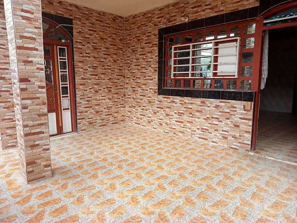 🏡 للبيع دار سكني في موقع مميز جداً

📍 الموقع: الجانب الأيمن – الإصلاح الزراعي
📐 المساحة: 312 متر مربع
🏠 الدار: طابقين
🛏️ عدد الغرف: 6 غرف
🚿 المغاسل: 2
🚗 كراج: 12 متر

✨ البيت مناسب للعائلة، وموقعه مميز للسكن.

💰 السعر: على الخاص
📞 للاستفسار والتفاصيل: ***********

🔑 للجادين فقط، أهلاً وسهلاً بالجميع.
