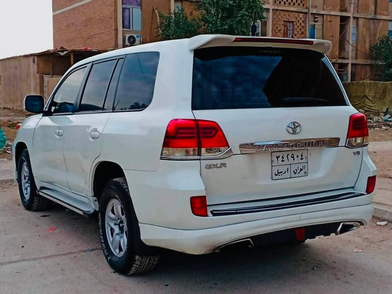 #_للبيع_فقط❤️
:
(( تويوتا لاندگروز 2013 خليجي GXR - درع مصفحة - محرك V8 ديزل ، رقم اربيل تحويل أو وكالة ، ما بيها أي نقص ، نظيفة جداً داخل و خارج ، مكانها بغداد ))🌹
:
#_للإستفسار / *********** ☎️
------------------------------
