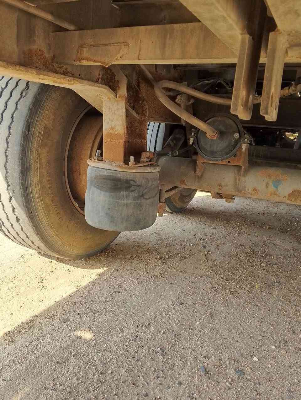 عربانه للبيع جاهزه بريك هواء كهربائيات 
تايرات نص عمر جكات تصعيد وتنزيل 
بيها باج من صفحه وحده فوك دنكير الاخير 
سعرها 25 وبيها مجال 
مكانها بصره خور الزبير 
الاستفسار ***********
