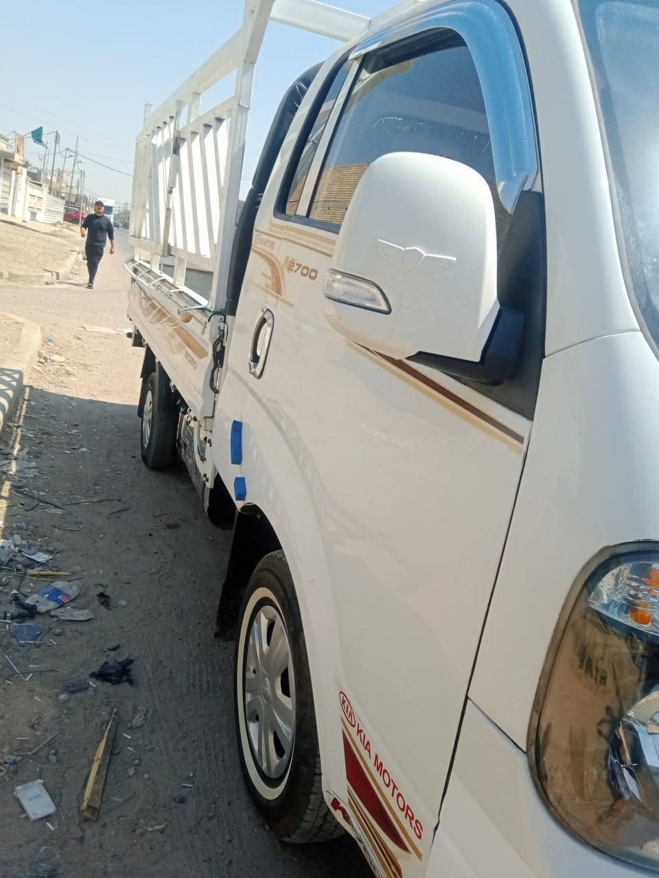 سلام عليكم شباب كيه البيع موديل 2020 مامتواجد على فيس رقم***********
