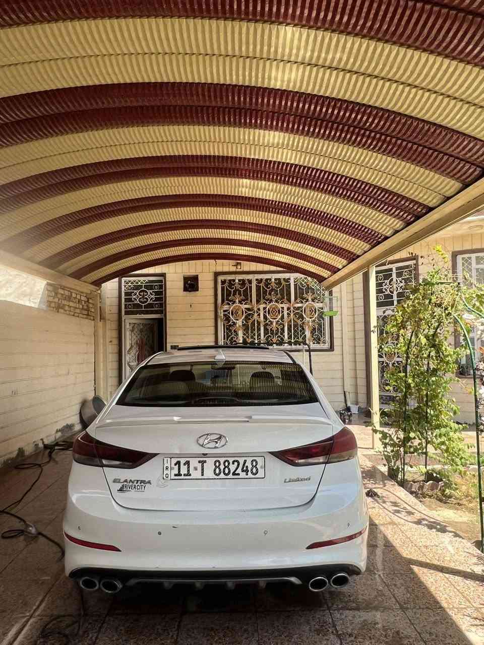 السلام عليكم النترا موديل 18 وارد امريكي رقم بغداد انكليزي حادث مرفق بلمنشور وبالعراق بيها طخه بلجاملغ الخلفي بدون دواخل مكينة 2000دوش كير حداديه تخم تاير كله جديد فول واحد ع واحد السعر 107 وبيها مجال ***********
