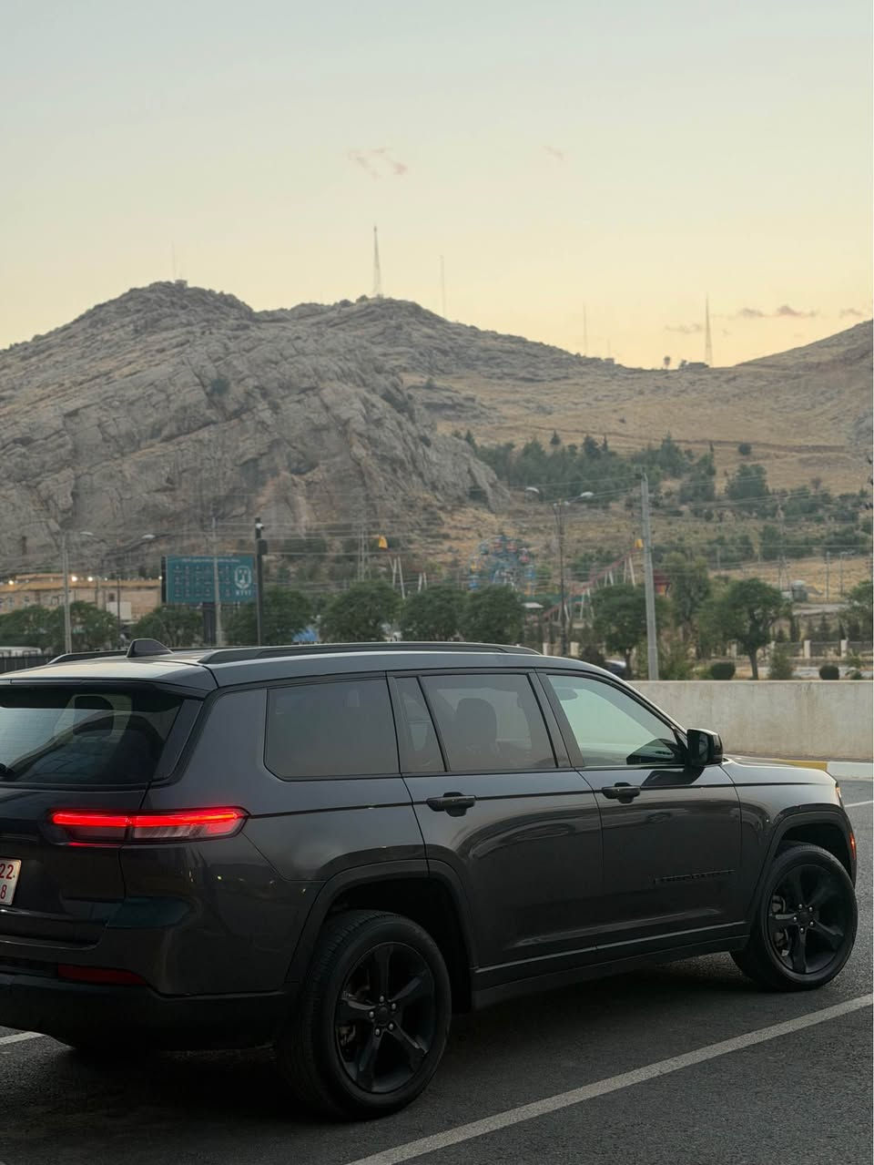 بسم اللّٰه الرحمن الرحيم
بەناوی خودای گەورە 
Jeep gran cheroke 2024 4*4 
*********** 
*********** 
جیب گراند چیرۆکی ٢٠٢٤ 
سەیارەکە فول فول مواسەفات 
٧ نەفەری دەبڵ ئەکسل 
شاشە کامیرا ڕادار ٣٦٠ پلە سلایت
کوشن کارەبا کوشن جلد هیتەر سوکان هیتەر ئاوینە ڕادار حاسە 
سی مۆدی لی خورین 
Eco Normal Sport 
لایت لید زینۆن گێچ ئەلیکتۆرنی ئەوتۆ ستار ستۆپ شاشە گەورە 
سندوق شەفت سەیارەکە فول فولە 
وەک بۆیاخ سەیارەکە بی بۆیاخە  سێ پارچەی لای سەکن گۆراوە بە بیلاد بی ناو گرتین 
ئەرباگ بەس شان تەقیوە 
٥٦ هەزار مایل ڕۆشتوە 
سەیارە زۆر جوانە هەموو شتی بەشەرت 
سەیارەکە رەقەم کاتی بەشەرتی رەقەم سێ مانگ کاتی لەگەڵە 
ڤایبەر وەتس ئەپ 
***********
*********** السليمانية, العراق
