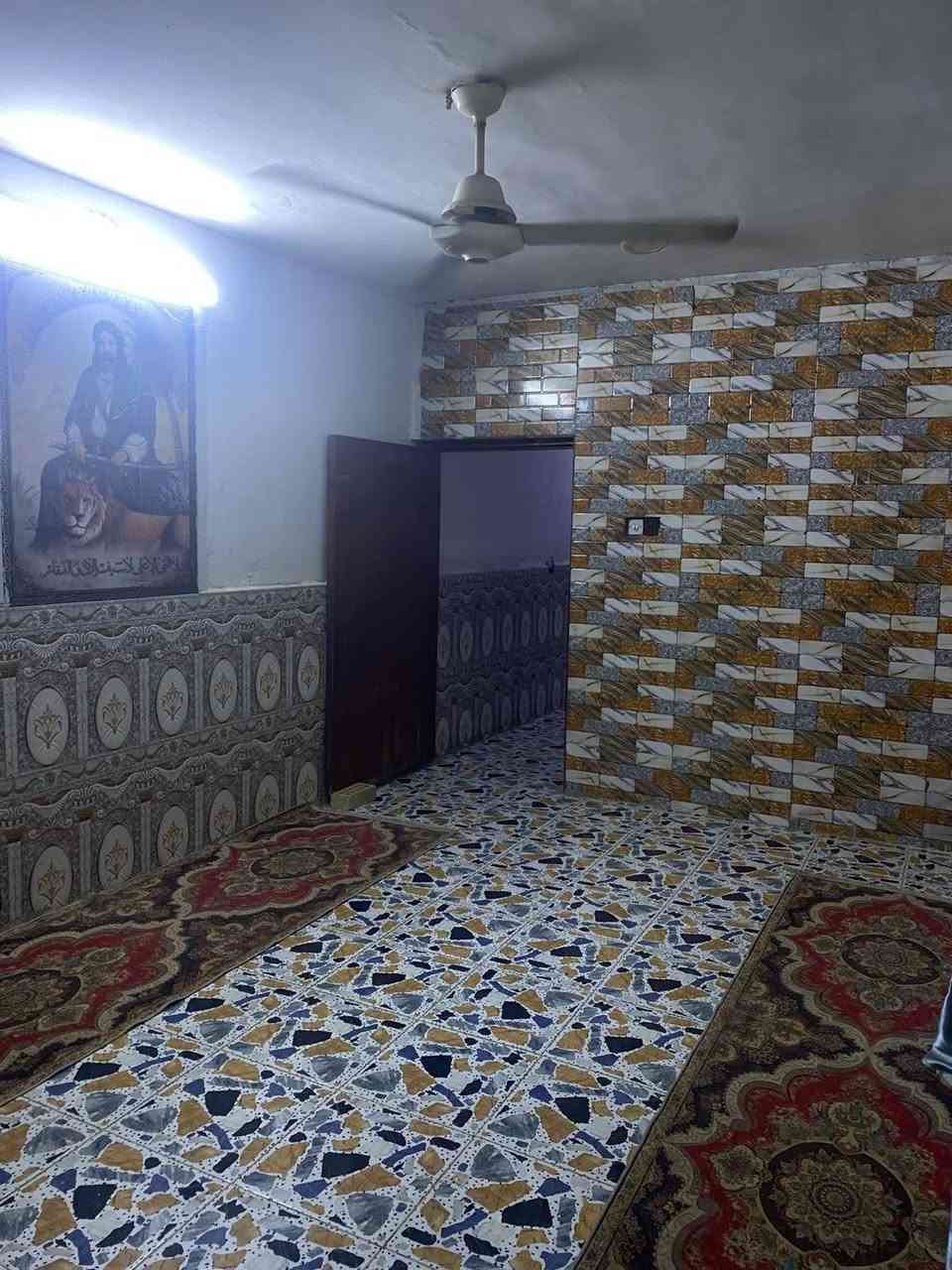 السلام عليكم بيت 100 متر طابقين الزعفرانية شارع الكهرباء طابو ملك صرف قرب معجنات فستقه واجهه 5 نزال شي المنطقه جدا نضيفه كامل خدمات يحتوي على 3 غرف وصاله ومطبخ وملحقات البيت مرتب
السعر 85 
الشراي يتصل
***********
السلام عليكم بيت 100 متر طابقين الزعفرانية شارع الكهرباء طابو ملك صرف قرب معجنات فستقه واجهه 5 نزال شي المنطقه جدا نضيفه كامل خدمات يحتوي على 3 غرف وصاله ومطبخ وملحقات البيت مرتب
