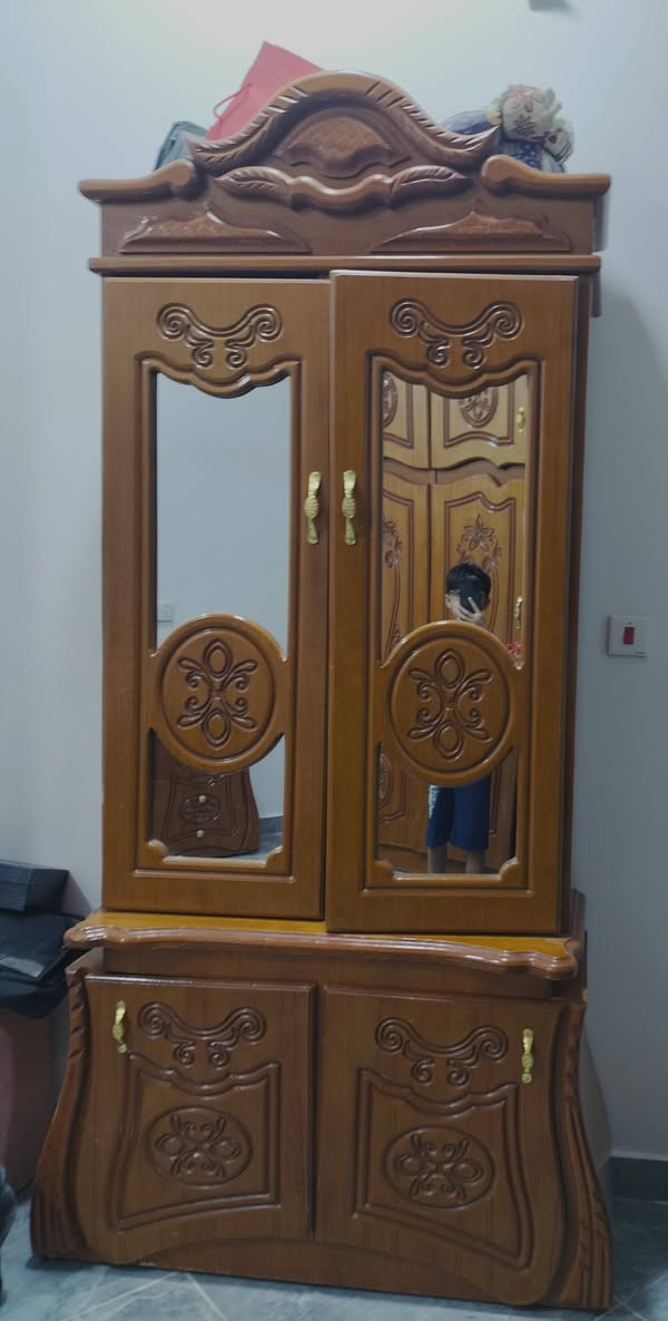 غرفة اخشاب طابقين شغل درجة أولى مع كافة ملحقاتها
التواصل مع الرقم ***********

