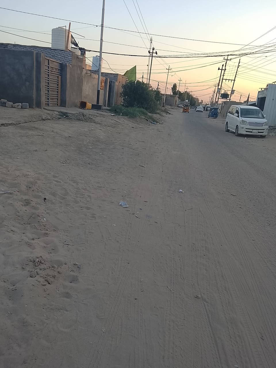 حي الانصار • ١٧٥م • اكثر من ٣ غرف