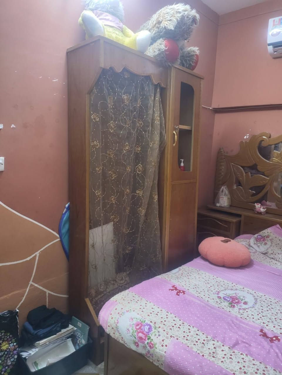 مكلف بنشر متاح غرفه صاج درجه اولى جديده بيع مال مستعجل سعر مليون وسعره مناسب شوفت عينكم نضافته مكان كربلاء حي العامل ***********
