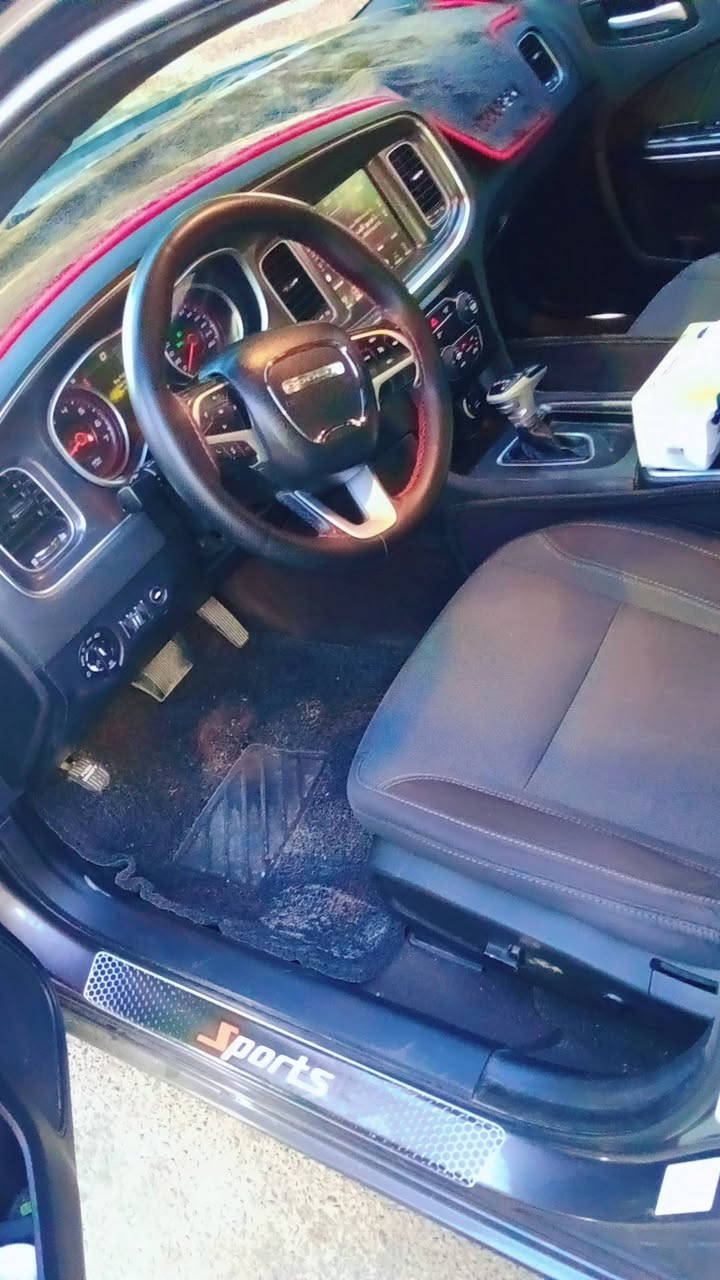 جارجر 2017 كندي SXT داخلة كلين السيارة والتقرير مالتها موجود وية الصور وهنا بالعراق صارت طخة خفيفة موضحة بالسونار السيارة بدون دواخل مكينه 6 سلندر 3600 المرغوبة توويل رقم اربيل دولي الجديد تحويل مباشر
السياره حلوه و جديده وجاهزه بدون اي نقص كير مكينة كلة جديد صدر امامي خلفي جديد قبل اسبوعين شادة على ايدي للاستفسار الاتصال على الرقم ***********مكان السيارة ديالى بعقوبة التحرير السعر 175$وبيها مجال شي قليل
