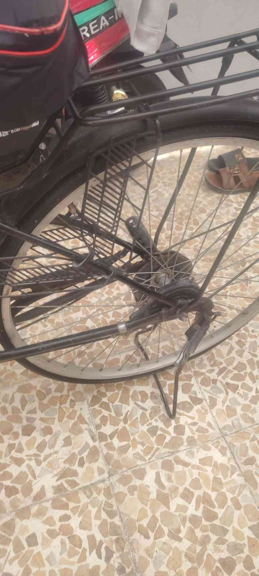 بايسكل • حجم ٢٧ • نظيف
