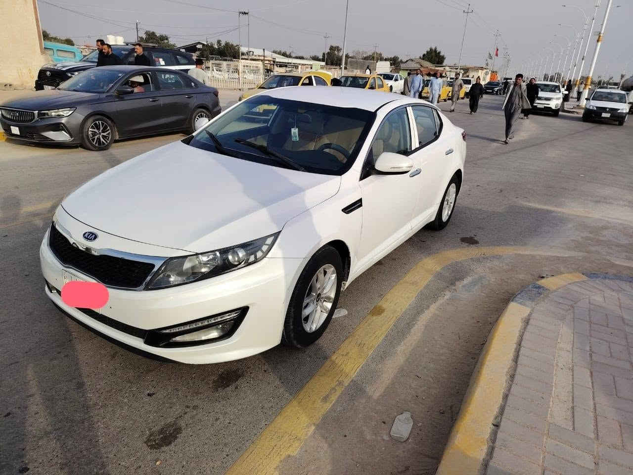 السلام عليكم اوبتما موديل 2013 وارد خليجي سيارة خير من الله سياره نضيفه تخم تاير حداديه تبريد ثلج 🥶 كير ومكينه مكفولات رقم قادسيه بسمي دولي حادث جاملغ فقط السعر 118وبيه مجال قليل    مكان واسط مركز المدينه رقم الهاتف ***********
