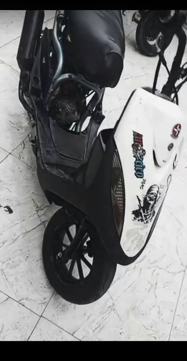 370