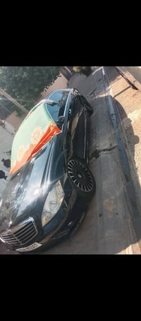بدون رقم • ٢٠٠٨ • محرك ٨