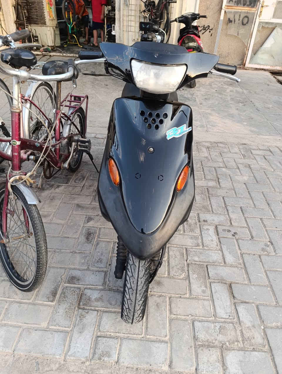 دراجة بي جي نضيفة للبيع مكانه بغداد حي العامل 350 هاتف *********** واتساب موجود
