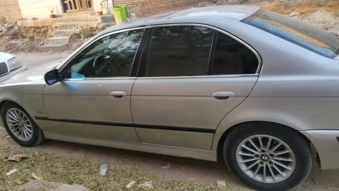 محدثه 2000 • فول مواصفات • كشنات جلد