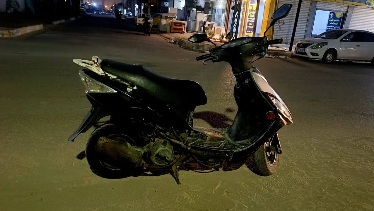 g4
للببع كوم حديد سعر 100 قفل لحد يكلي شبيها مابيها ابيع كوم حديد طافيه
مكاني ناصريـــه الاسكان الصناعي 
***********
