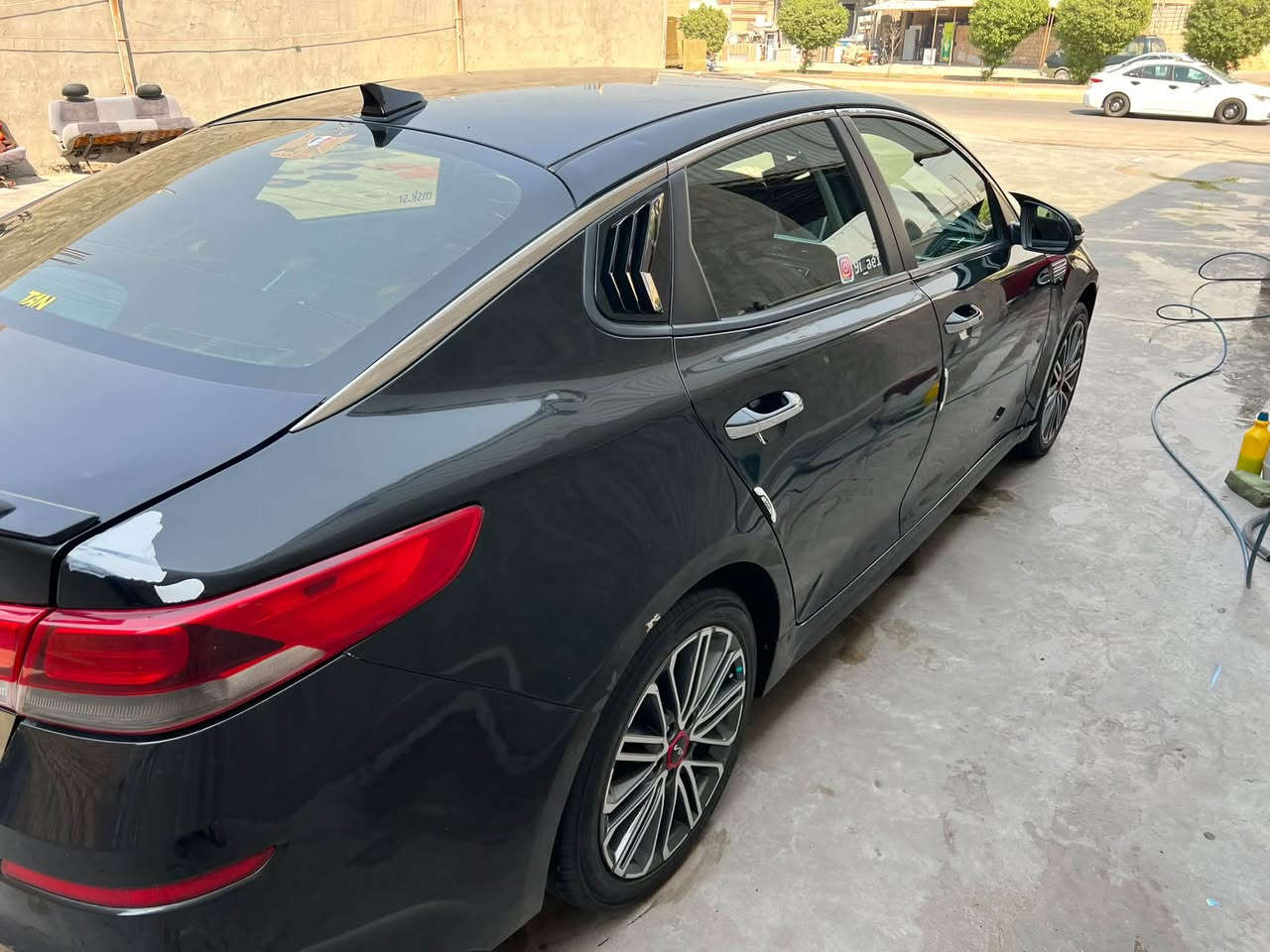 السلام عليكم 
كيا اوبتما 
موديل 2019 
وارد امريكي 
ماشيه 106 
الضرر مثل ماواضح بالسونار 
السعر 95 ورقه وبيها مجال 
الاستفسار 
***********

نص مكتوب في الصور:
- msk.sr