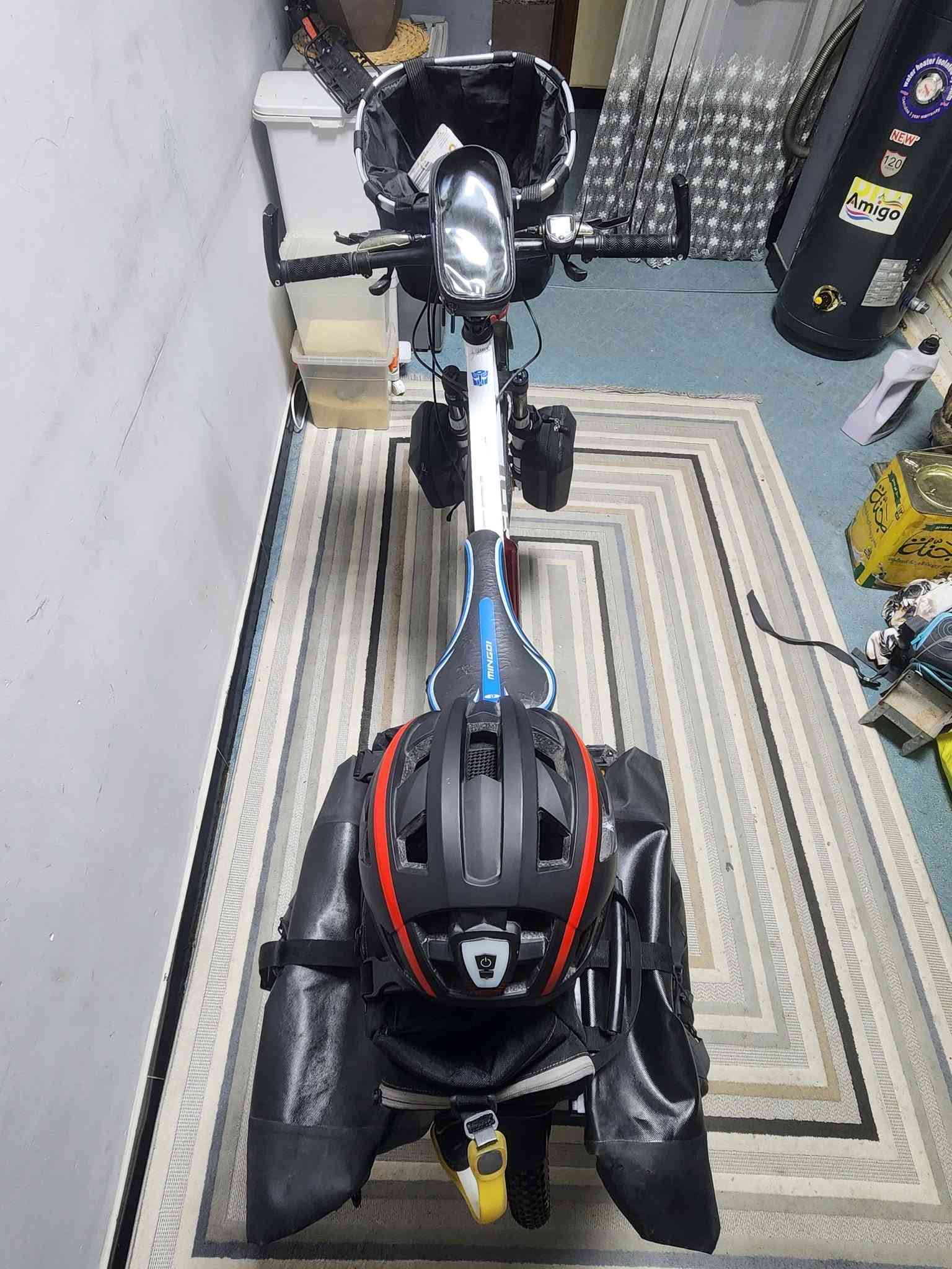 🚲 دراجة هوائية MTB للبيع
🔹 الشركة: MINGOI
🔹 النوع: Mountain Bike / جبلي
🔹 المقاس: 26 إنچ
🔹 فرامل ديسك أمامي وخلفي
🔹 گيارات متعددة
🔹 مساعد أمامي
🔹 إطارات CST MTB
🔹 الدراجة مجهزة بشنط سفر أمامية وخلفية + حامل أغراض
🔹 وياها خوذة
🔹 الحالة: جيدة وجاهزة للاستخدام
💰 السعر: 350,000 دينار عراقي
📍 المكان: كربلاء
الرقم ***********
