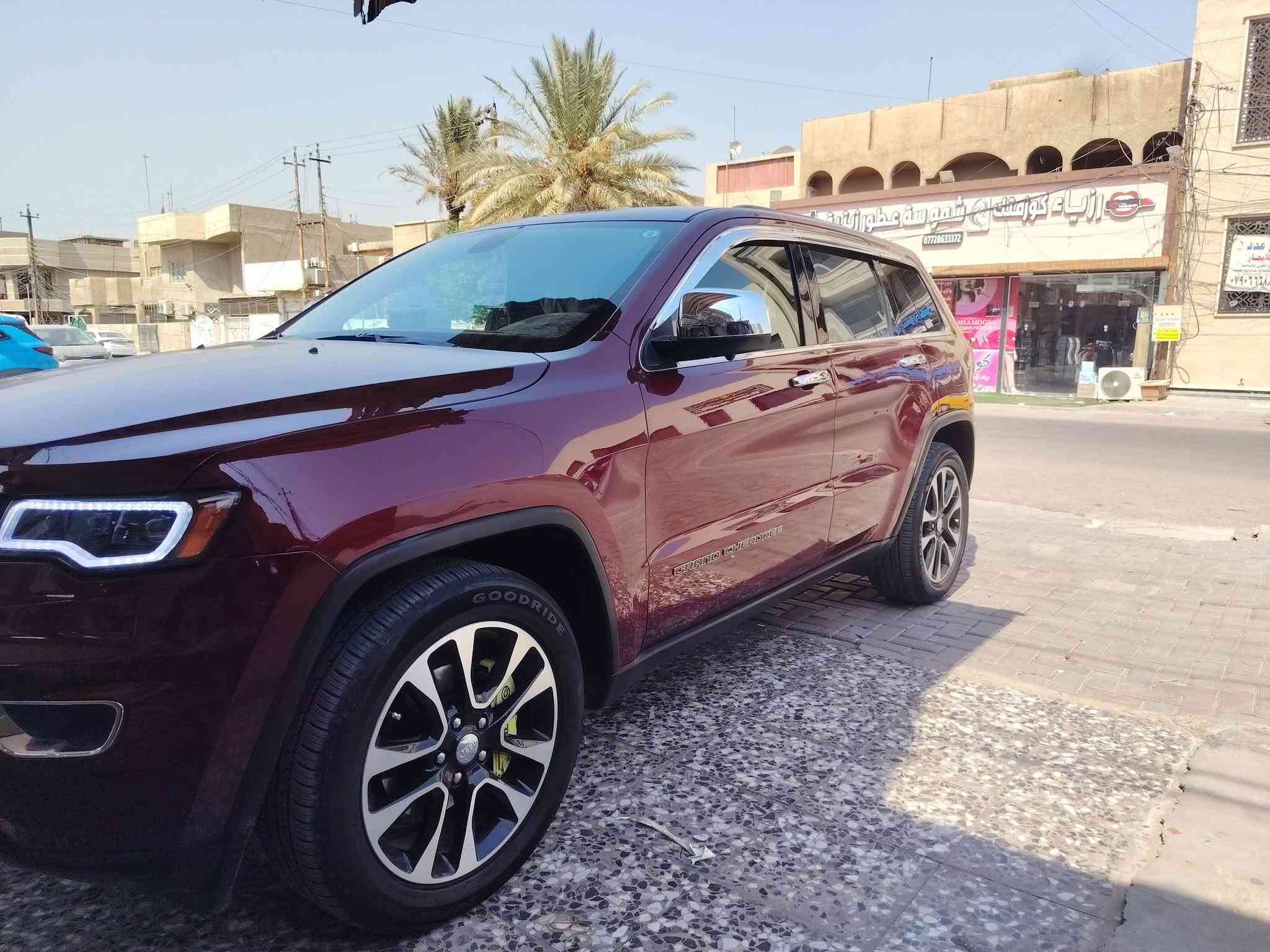 السلام عليكم جيب لاريدو
للبيع مواصفات العاديه
موديل 2018 بسمي السيارهحادث امريكا بس دعامية امامية بل عراق بيها جملغ وبنيد بدون دواخل 
سوناره منشور بل منشور
مكاني البياع  حي الاعلام
او مراوس بجارجر او اوباما
اتصال ***********
