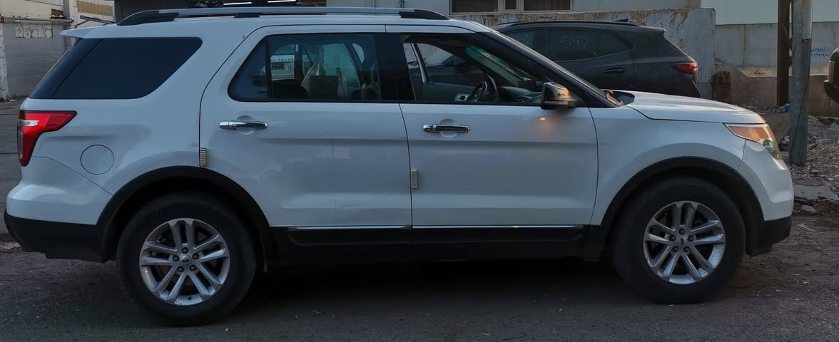 فورد اكسبلور • ٧ راكب • ٣٥٠٠