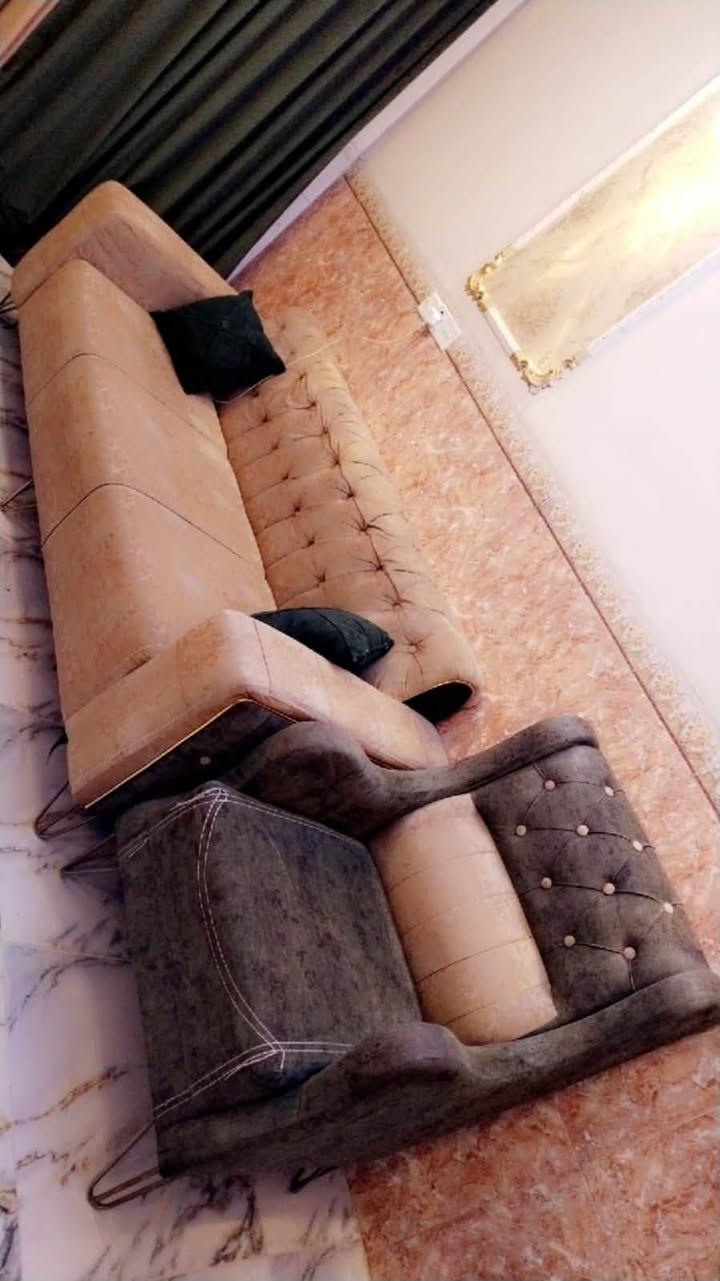 ٨مقاعد • نضيف • الدورة