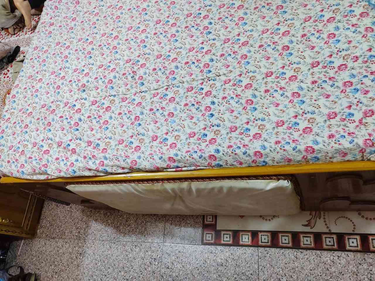 غرفة اخشاب للبيع أخت الجديدة
***********
